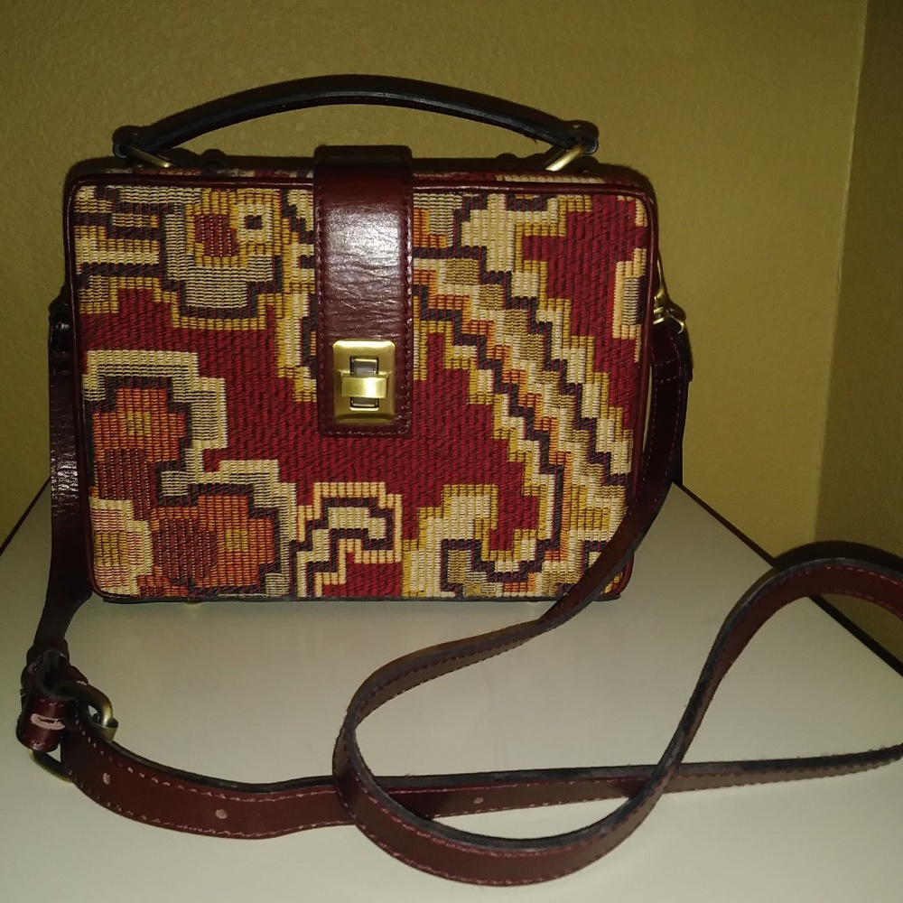 Patricia Nash Peruvian Tapestry bag